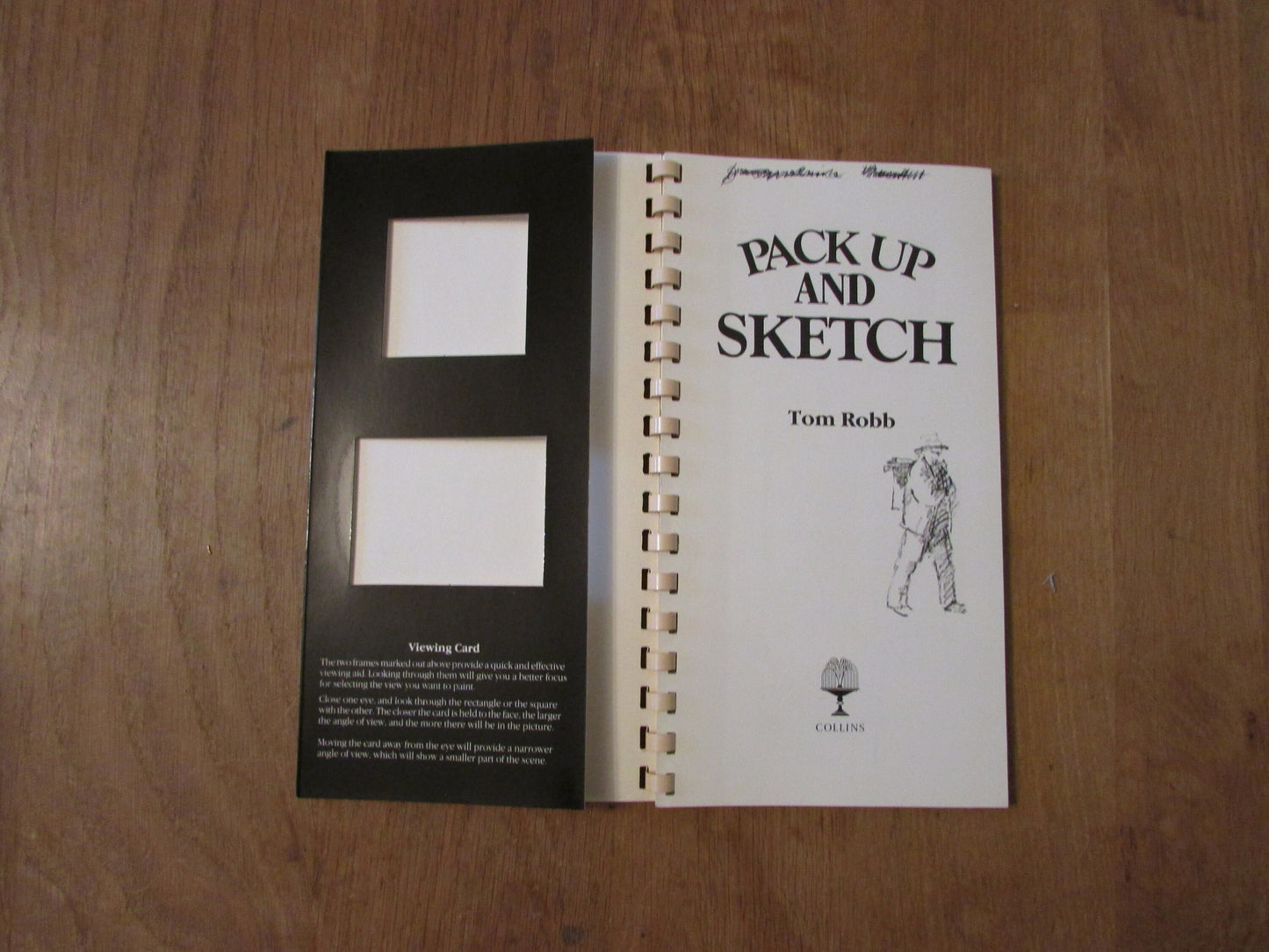 Pack Up and Sketch, by Tom Robb (Softback, 1986)