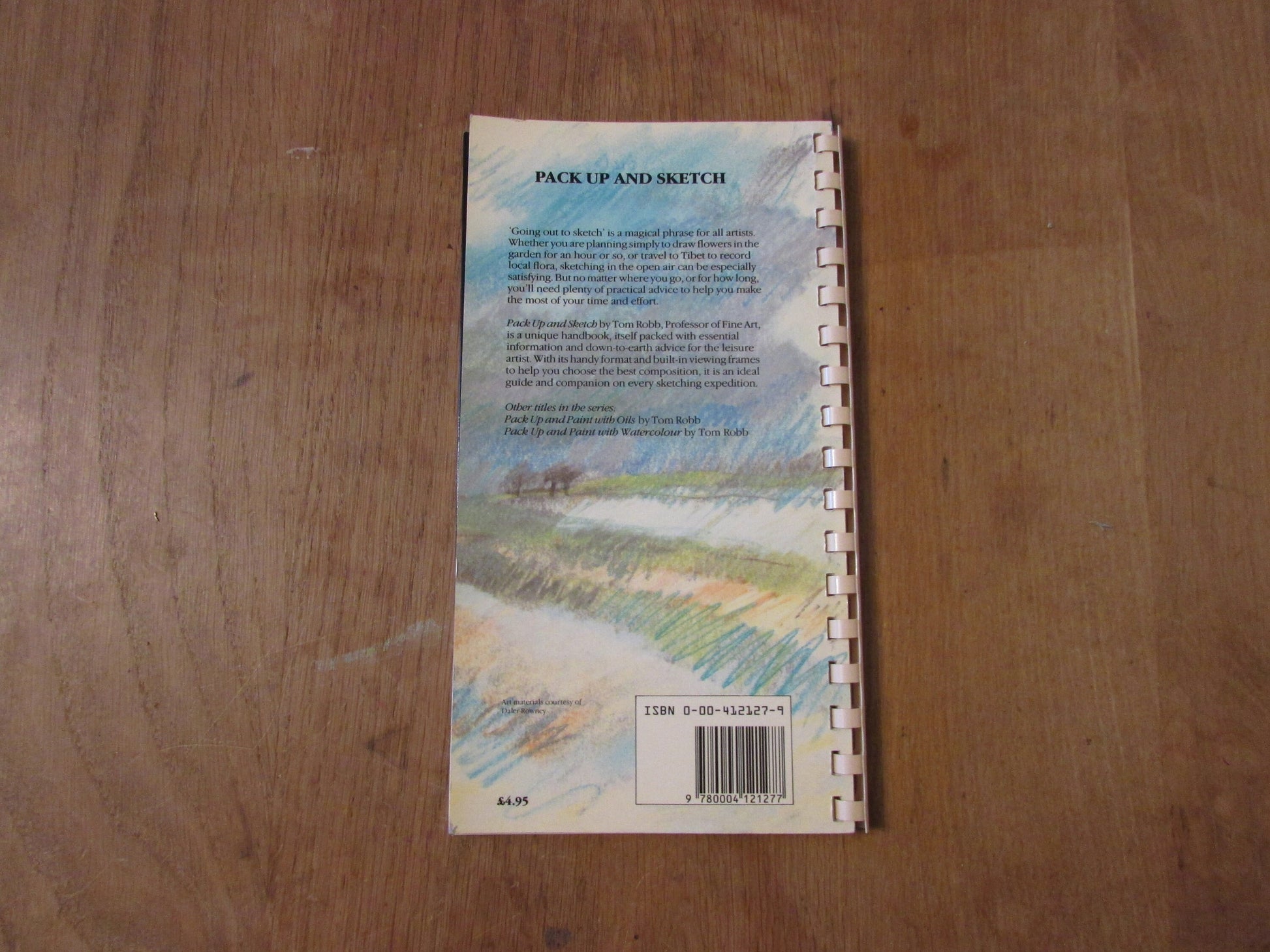 Pack Up and Sketch, by Tom Robb (Softback, 1986)