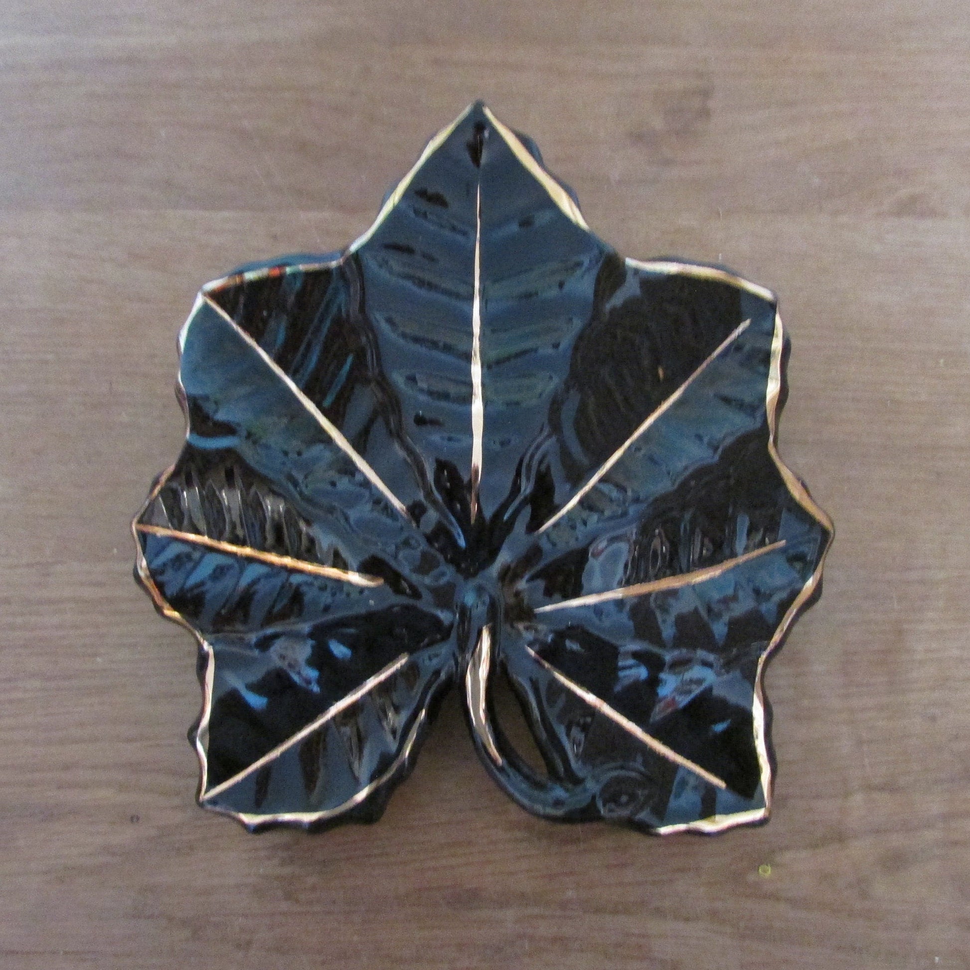 Vintage black & gold maple leaf wall pocket/vase, marked 22 carat gold