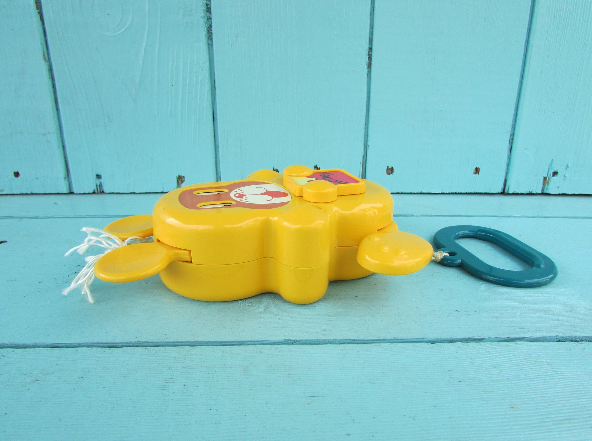 1988 Early Learning Centre Honey Bear musical cot toy