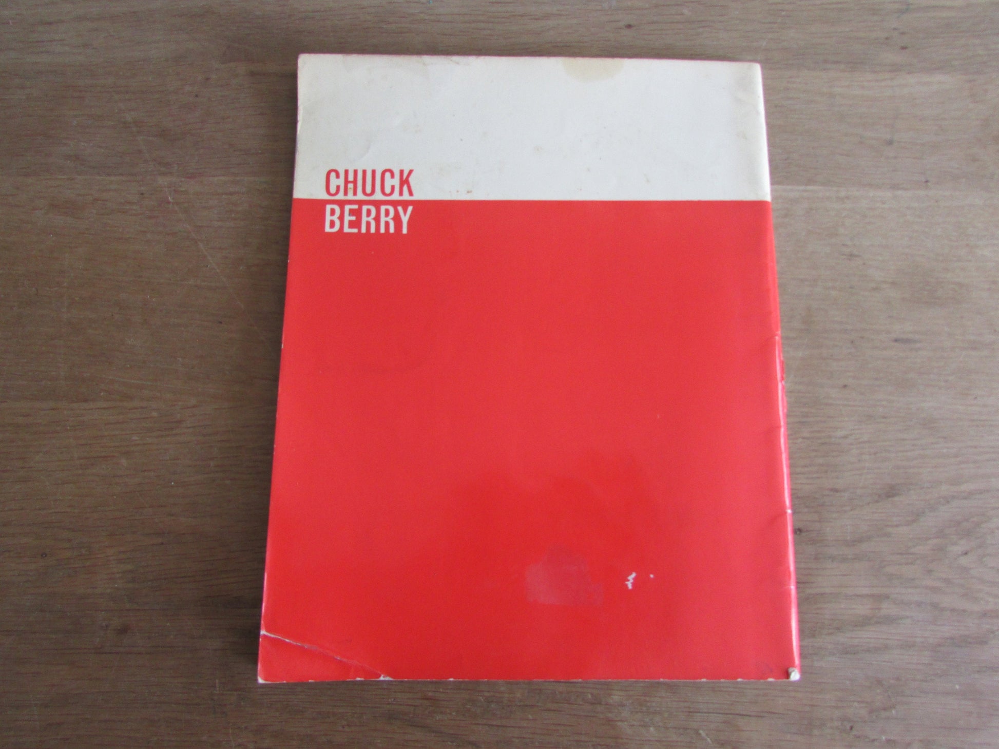 Vintage Chuck Berry Album of Rhythm & Blues sheet music, lyrics and guitar
