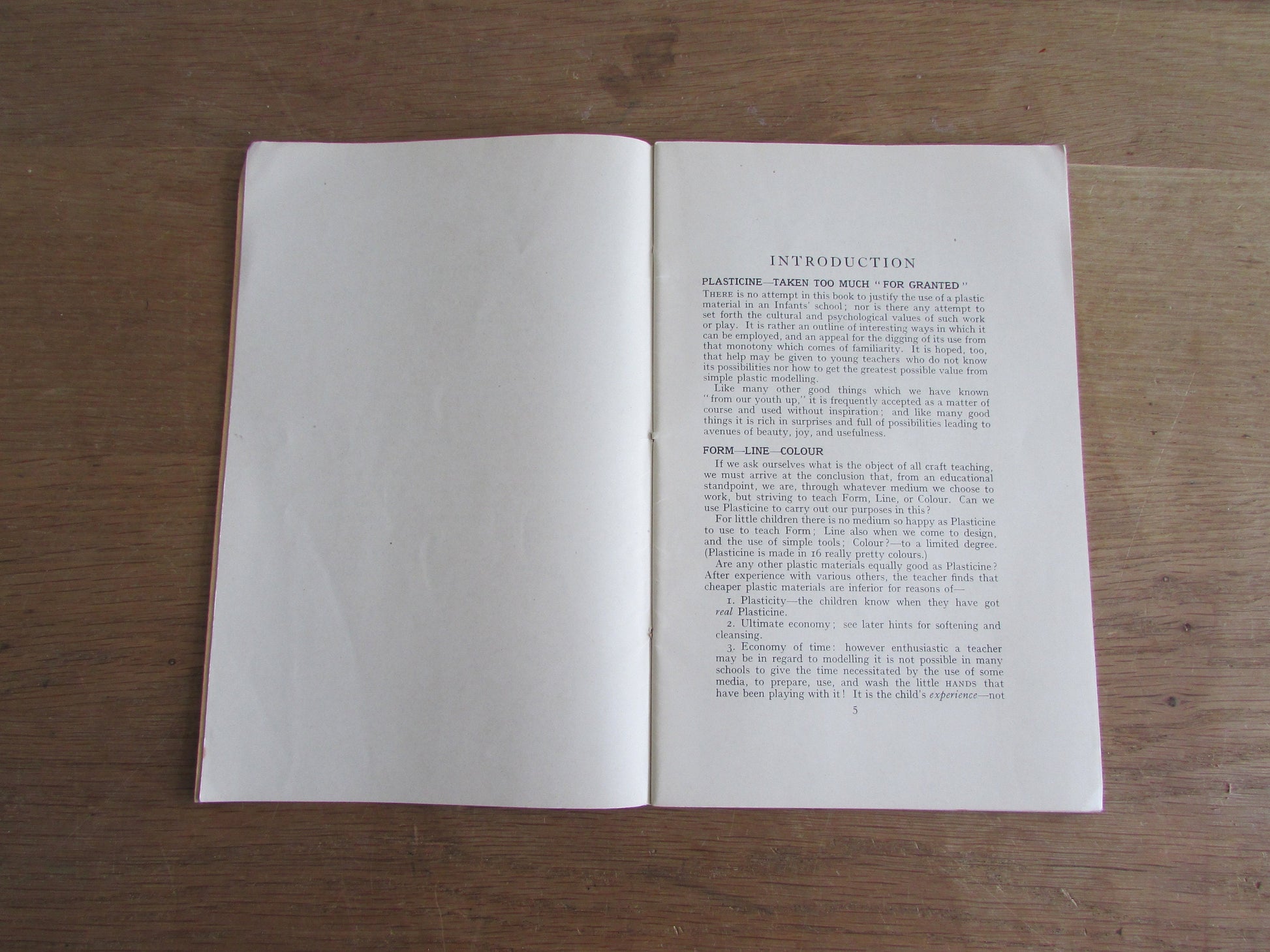 Harbutt's "Plastic" Series: First Steps in Modelling, by Winifred M. Colliss (Softback, 1940s)