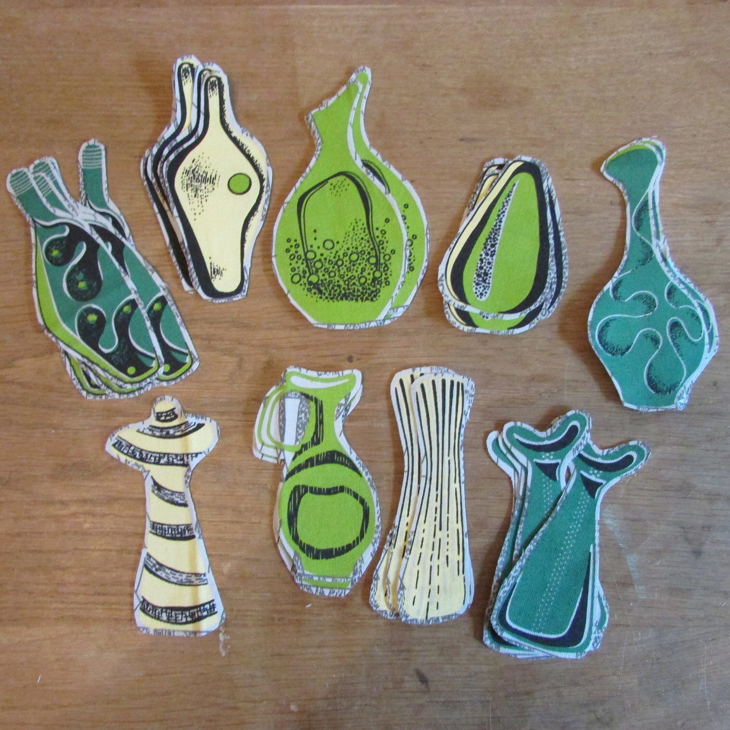 29 assorted fabric pieces hand-cut from leftover retro fabric