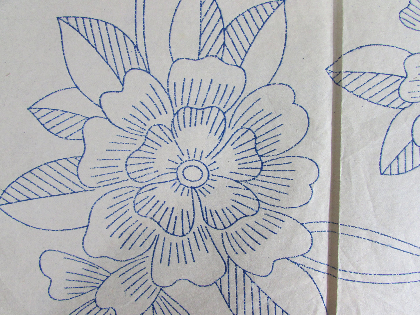 Unused vintage Weldon's No.19702 primroses embroidery transfer