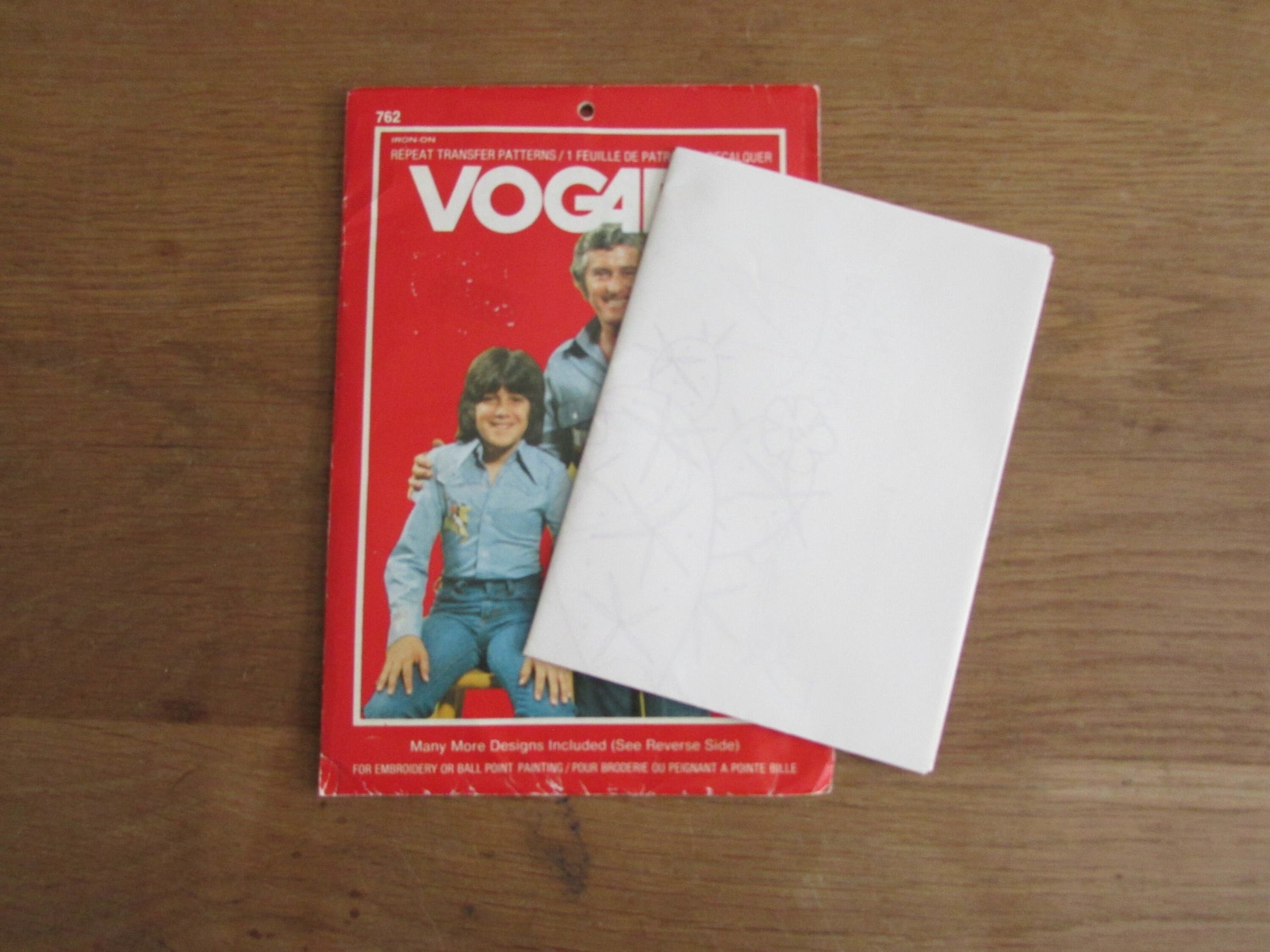 Uncut 1976 VOGART 762 iron-on repeat transfer patterns, Wild West (complete)