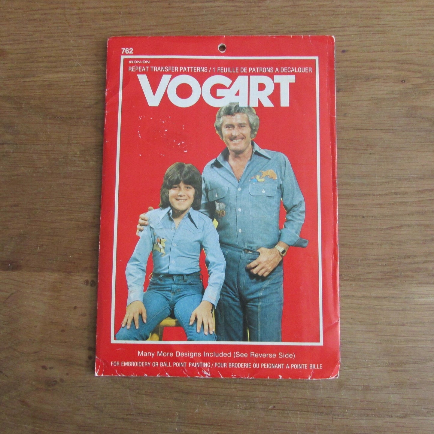 Uncut 1976 VOGART 762 iron-on repeat transfer patterns, Wild West (complete)