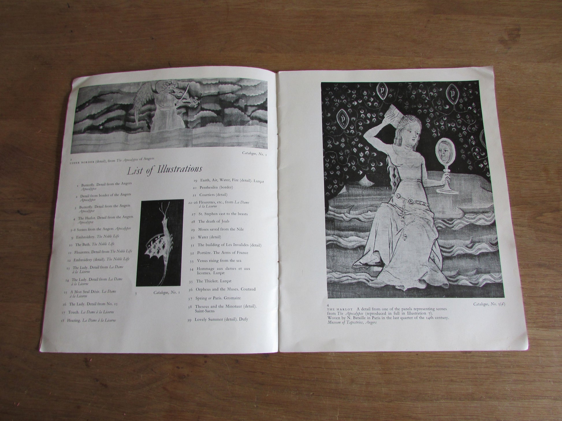 Masterpieces of French Tapestry: V&A Museum exhibition guide (Softback, 1947)