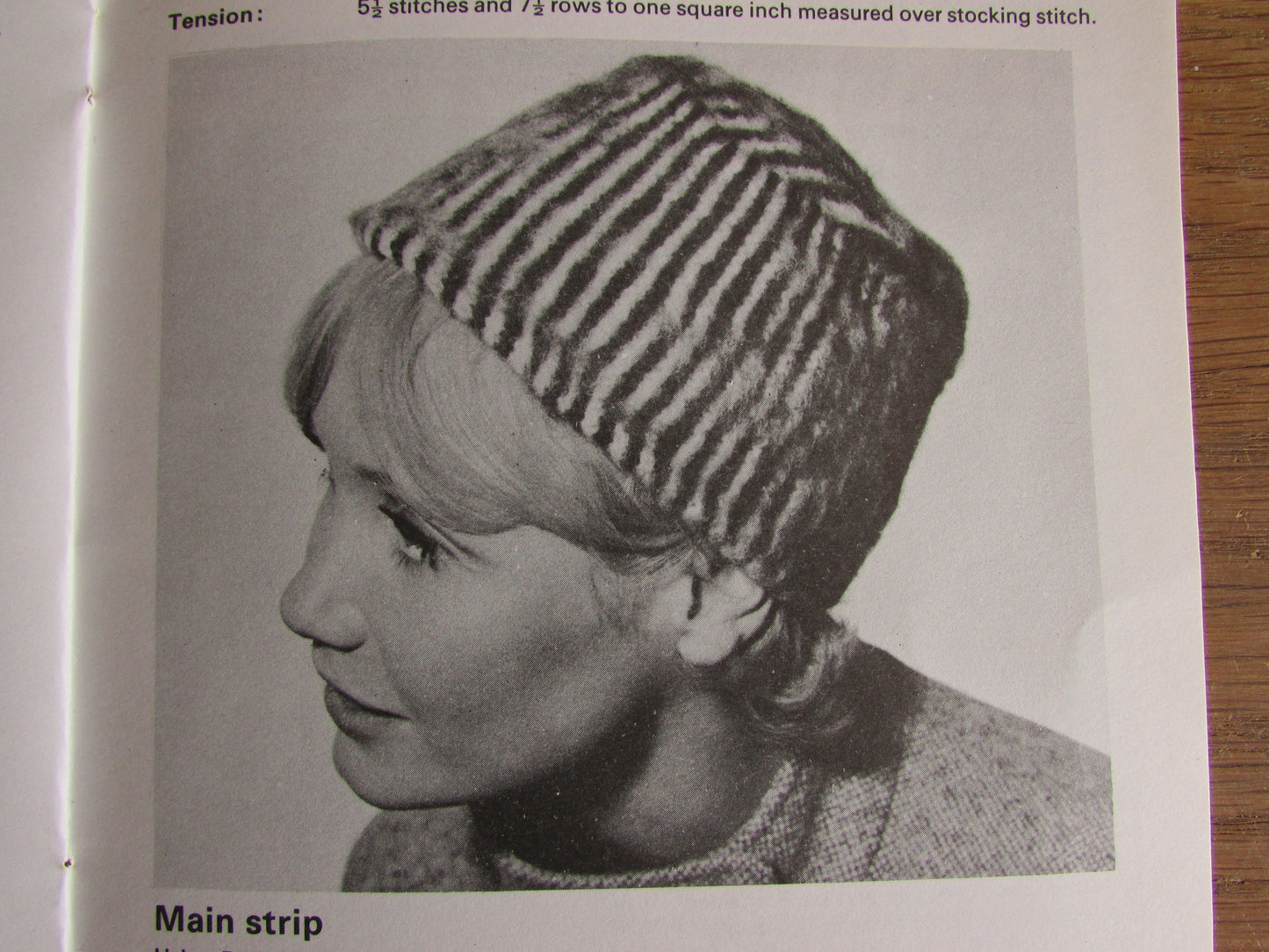 Learn to Knit, by Andrew Williams B.S.c (Softback, 1968)