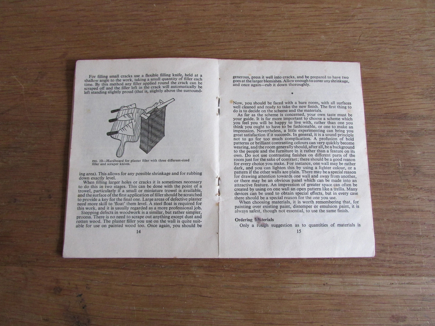 Bob-a-job books: Indoor painting, by Barry Bucknell (Softback, 1962)