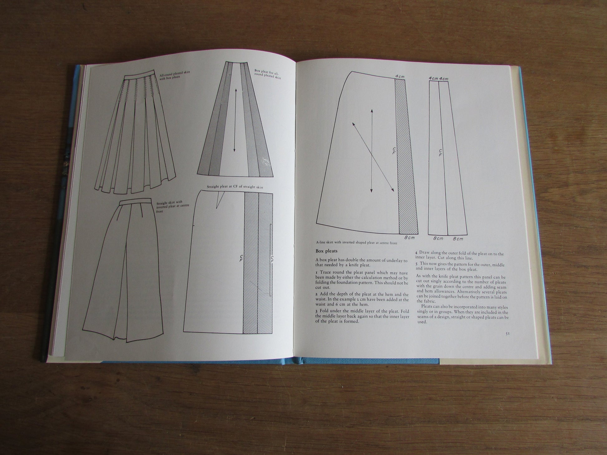 The Skirtmaking Book, by Patricia Riley (Hardback, 1979)