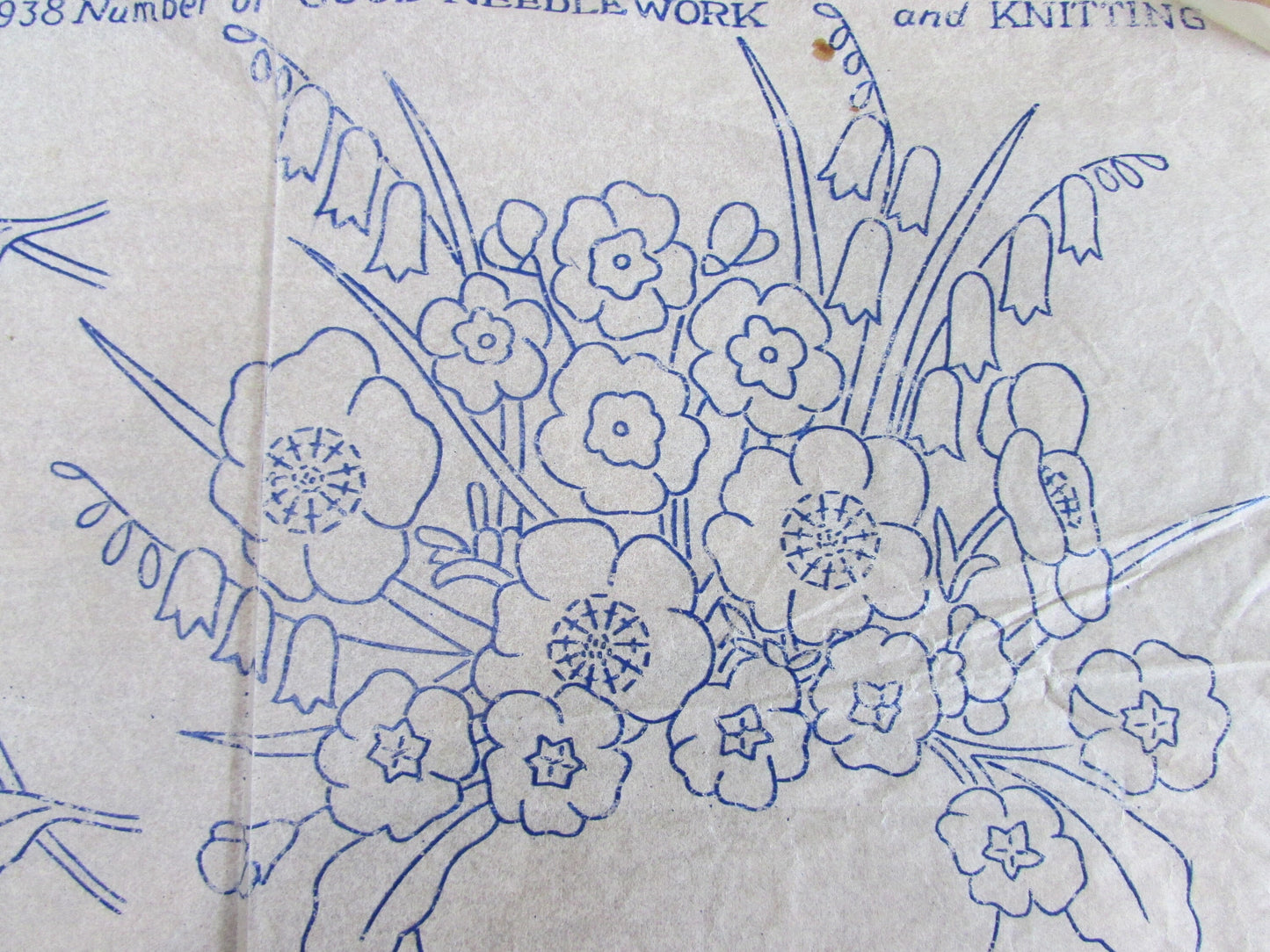 Unused April 1938 Good Needlework & Knitting Magazine spring flower in vase, and corner flowers embroidery transfer