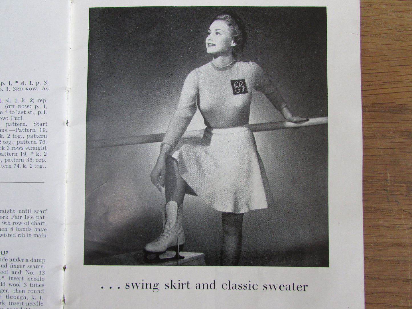 1940s Stitchcraft Under Twenty Teen-age Hand Knits pattern booklet
