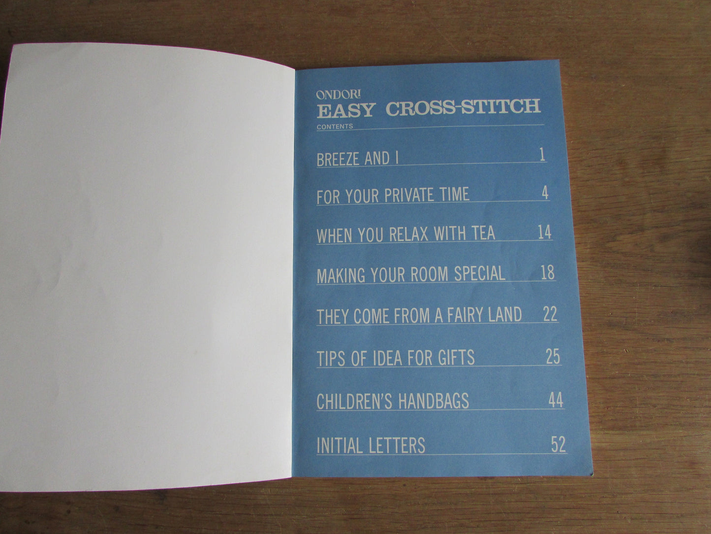 Easy Cross Stitch (Softback, 1984)