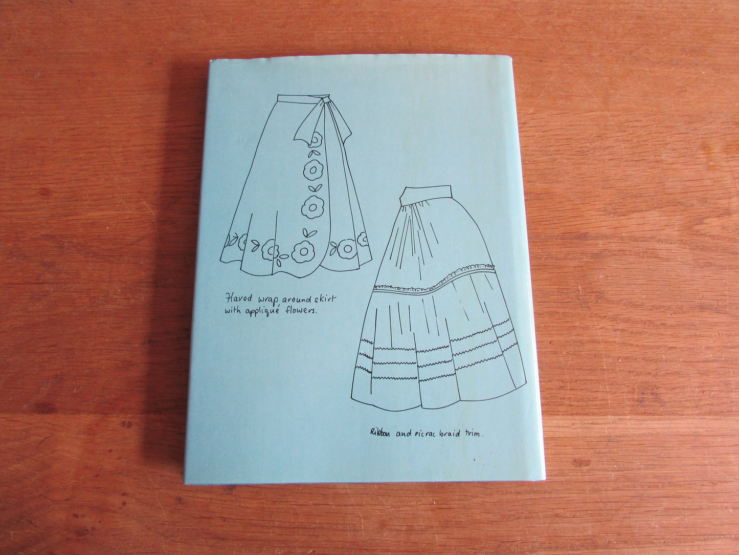 The Skirtmaking Book, by Patricia Riley (Hardback, 1979)
