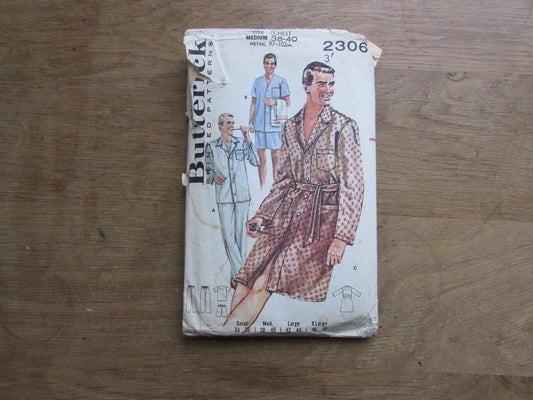Part cut 1960s Butterick 2306 sewing pattern for men's pajamas & sleep coat, size M (complete)