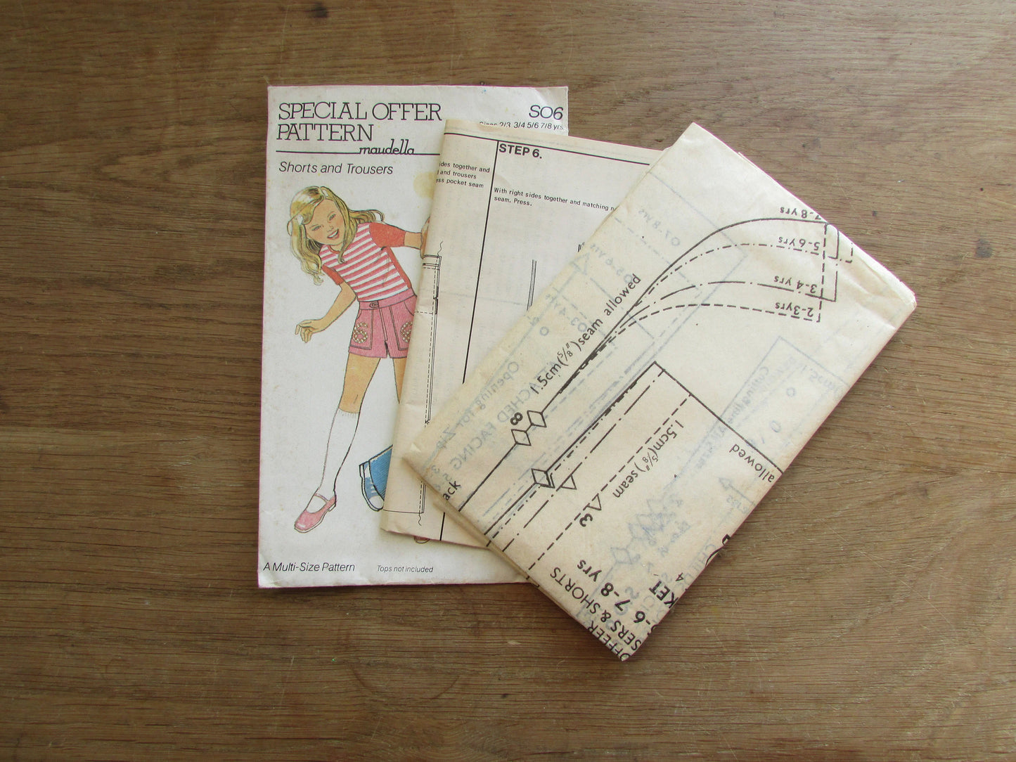 Uncut 1970s Maudella SO6 sewing pattern for child's shorts & trousers, size 2/3 - 7/8yrs (complete)