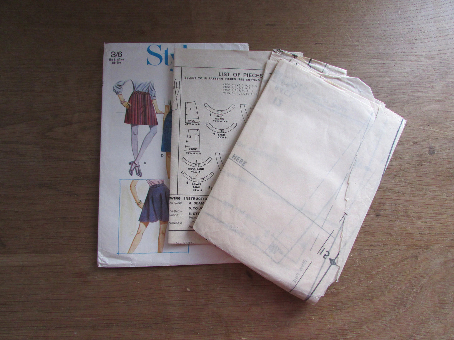 Part cut 1967 Style 1986 sewing pattern for misses' set of skirts, size 8-10 (complete)