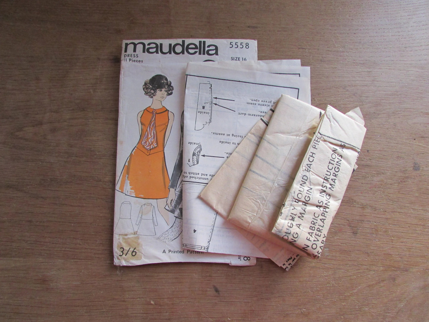 Part cut 1960s Maudella 5558 sewing pattern for misses' loose-fitting dress, sizes 8-16 (complete, see description below)