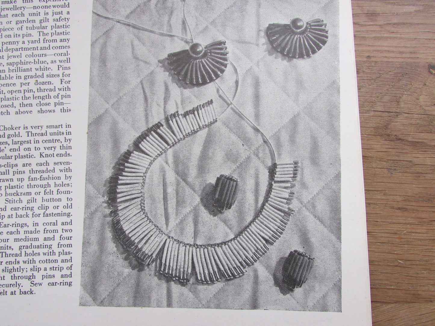 1948 Needlework Illustrated 191 knitting pattern booklet