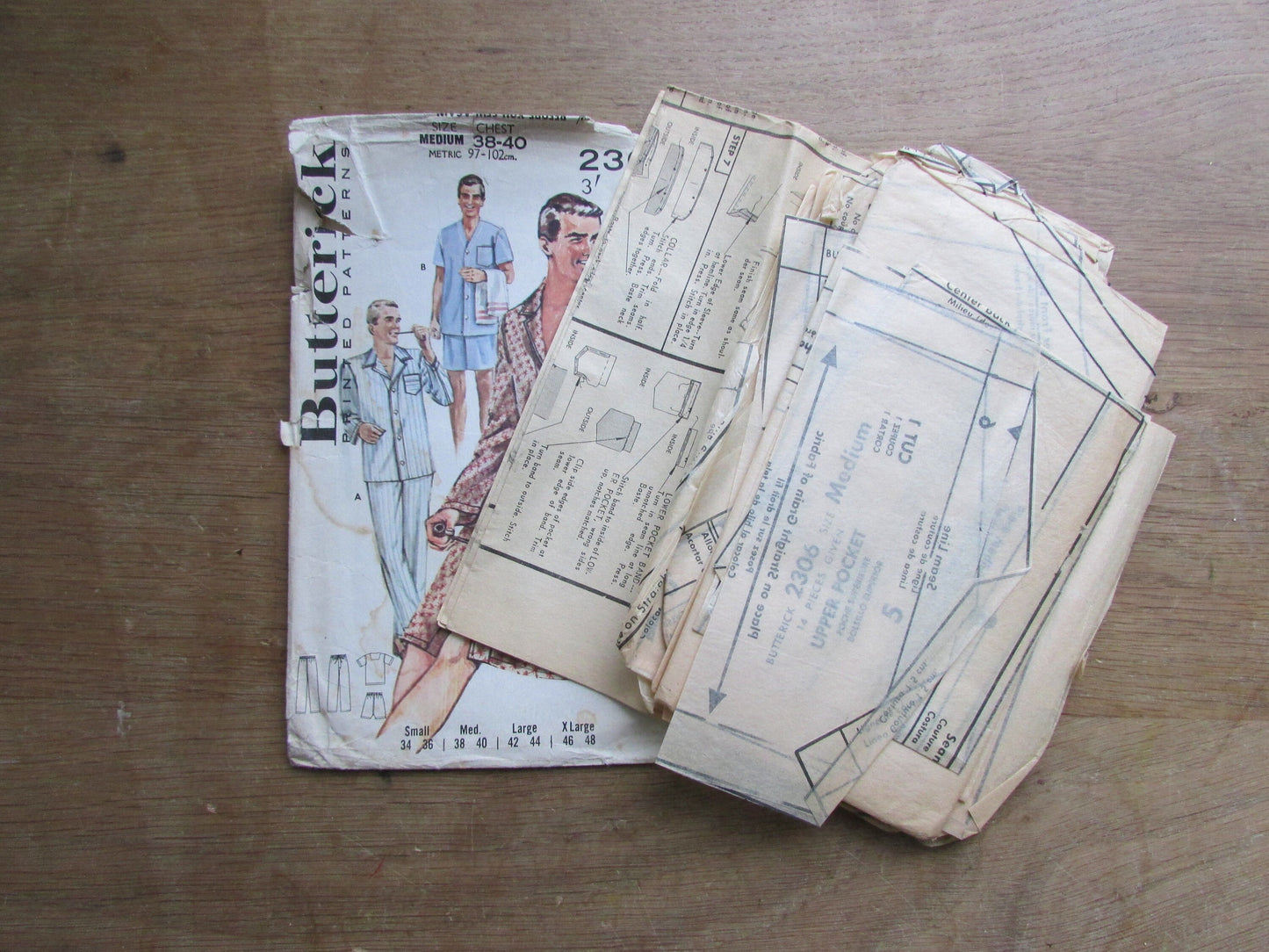 Part cut 1960s Butterick 2306 sewing pattern for men's pajamas & sleep coat, size M (complete)