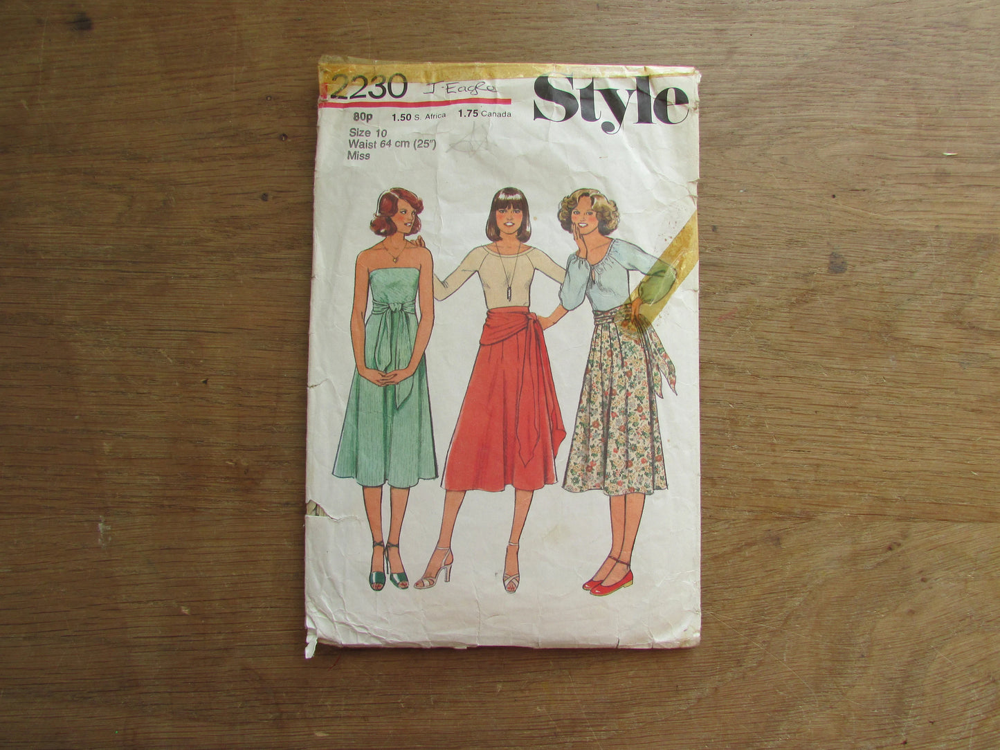 Used 1977 Style 2230 sewing pattern for misses' skirt & bias tie, size 10 (see description below)