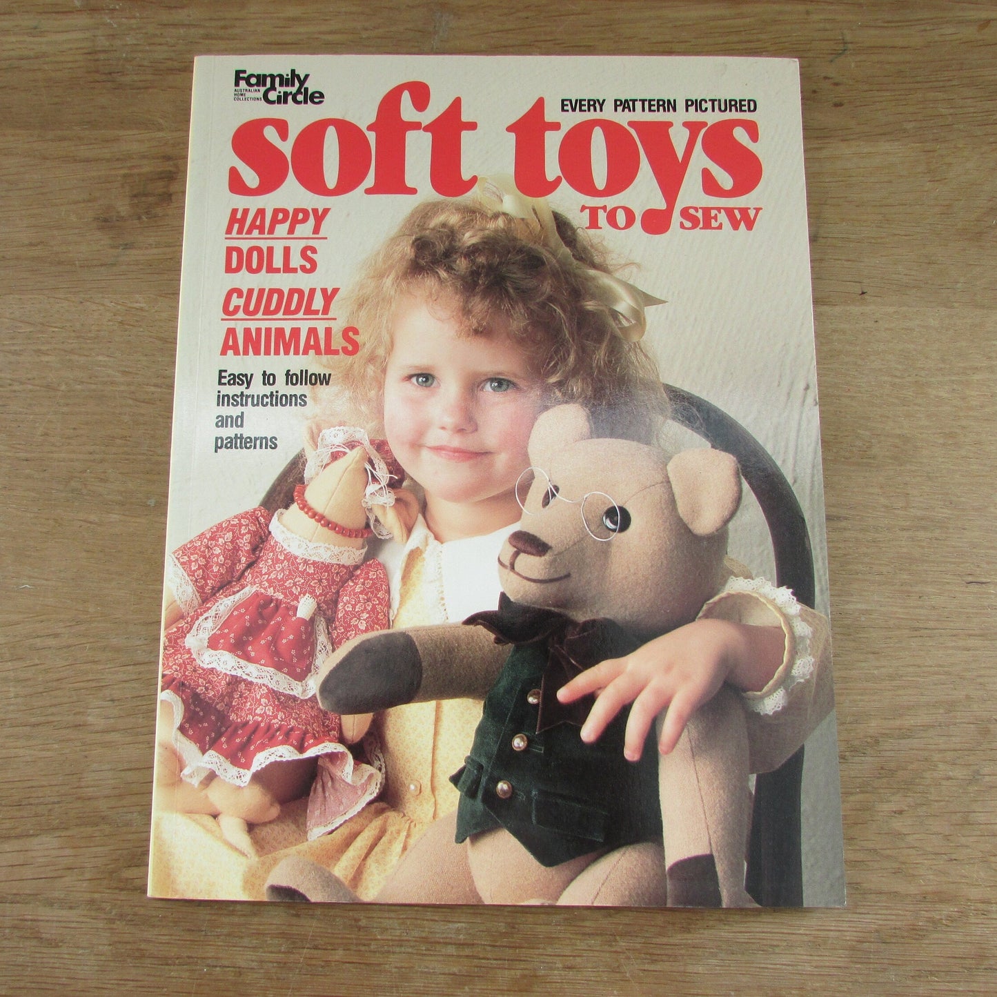 Family Circle Soft Toys to Sew, by Toria Todman (Softback, 1990)