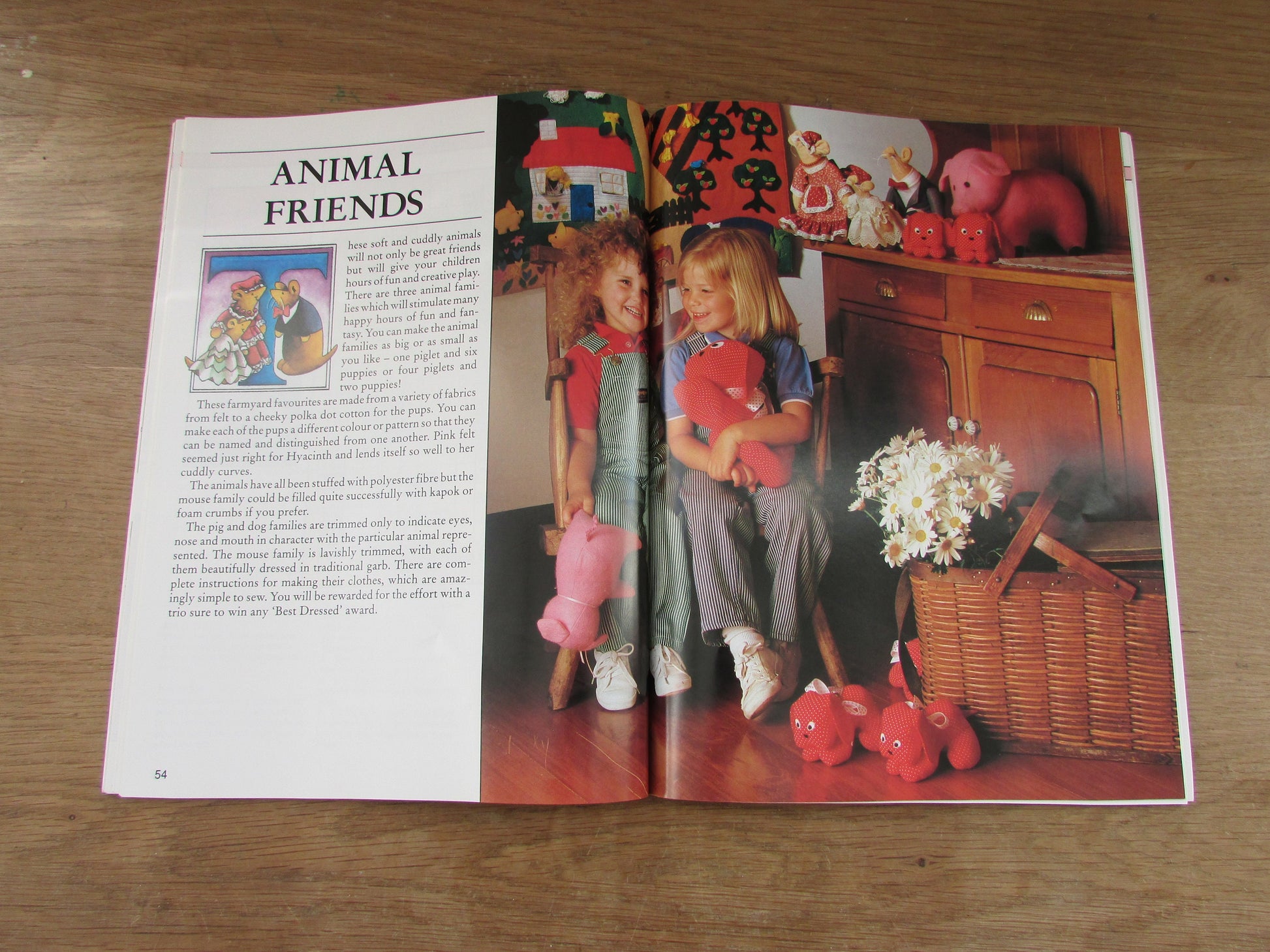 Family Circle Soft Toys to Sew, by Toria Todman (Softback, 1990)