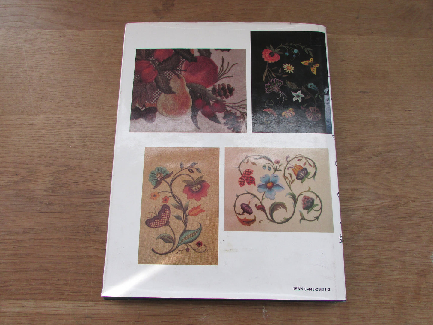 Crewel Embroidery with Texture & Thread Variations, by Audrey A. Francini (Hardback, 1979)