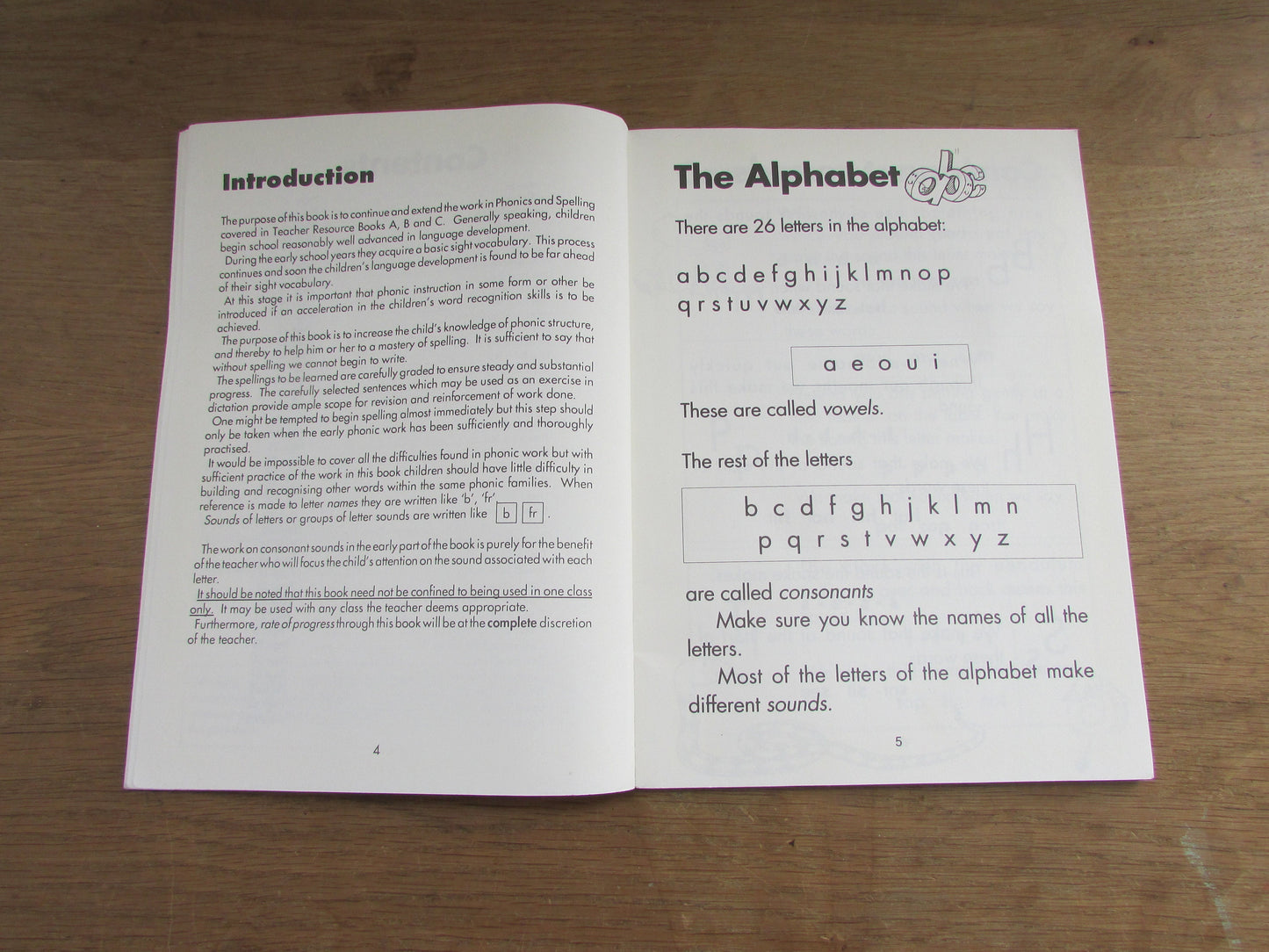 Folens Graded Phonics Book Sounds OK, by Tony Walsh (Softback, 1990)