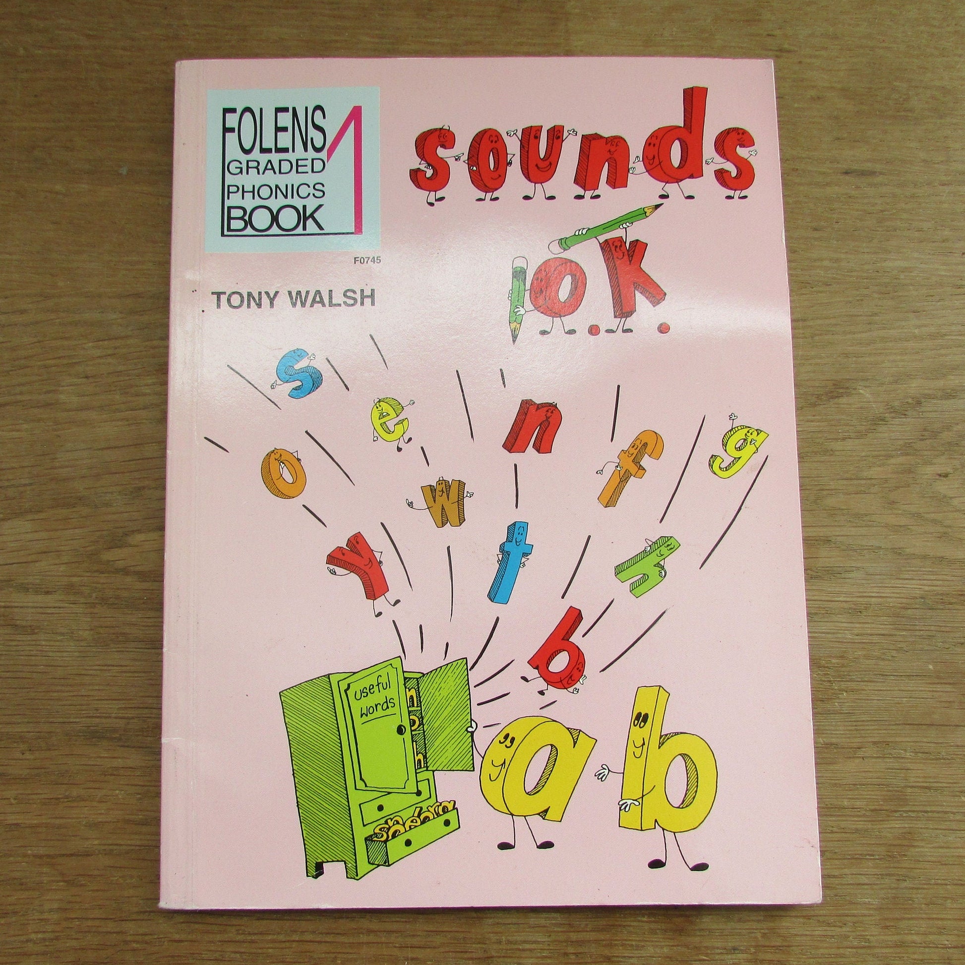 Folens Graded Phonics Book Sounds OK, by Tony Walsh (Softback, 1990)