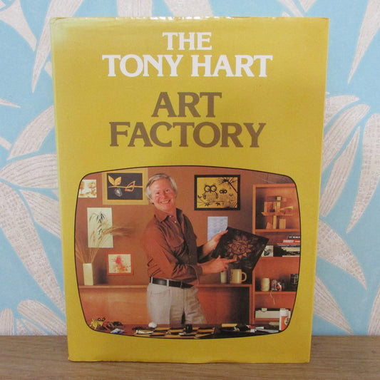 The Tony Hart Art Factory annual (Hardback, 1980)