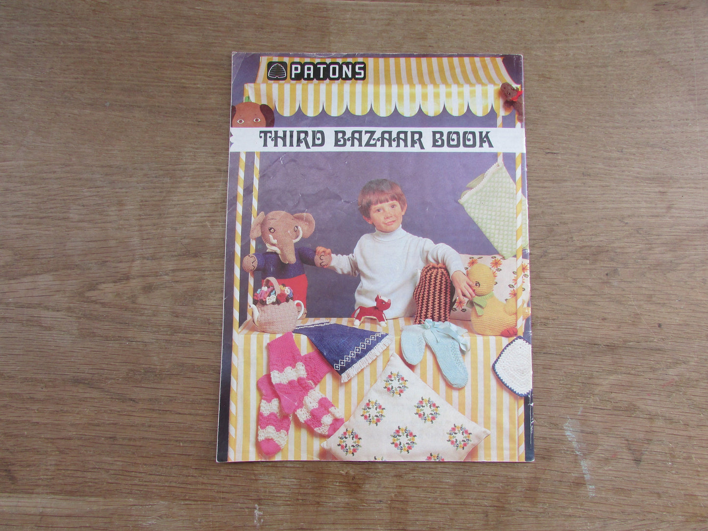 1968 Patons No.156 Third Bazaar Book: over 40 ideas for gifts & novelties