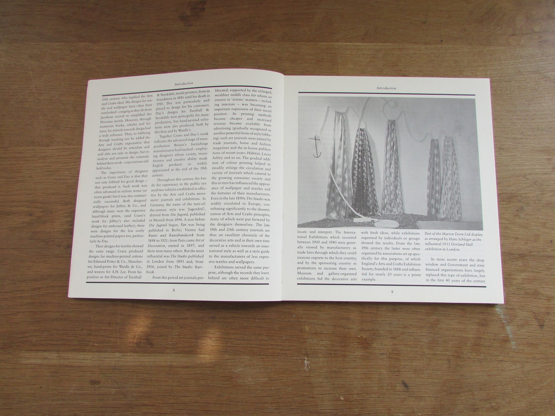 Fabrics & Wallpapers: Twentieth-Century Design, by Mary Schoeser (Softback, 1986)
