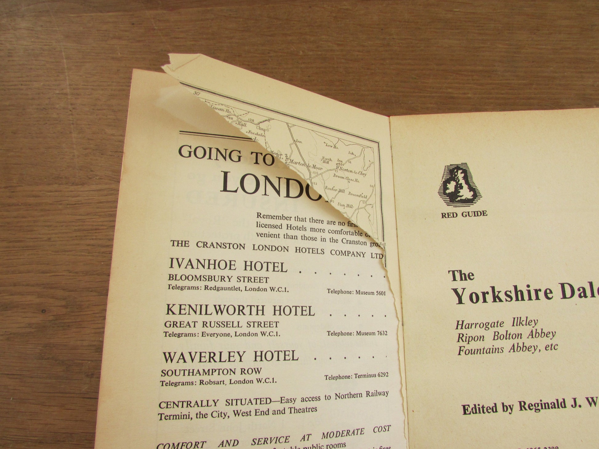 Ward Lock's Red Guide to The Yorkshire Dales, by Reginald J. W. Hammond (Hardback, 1965)