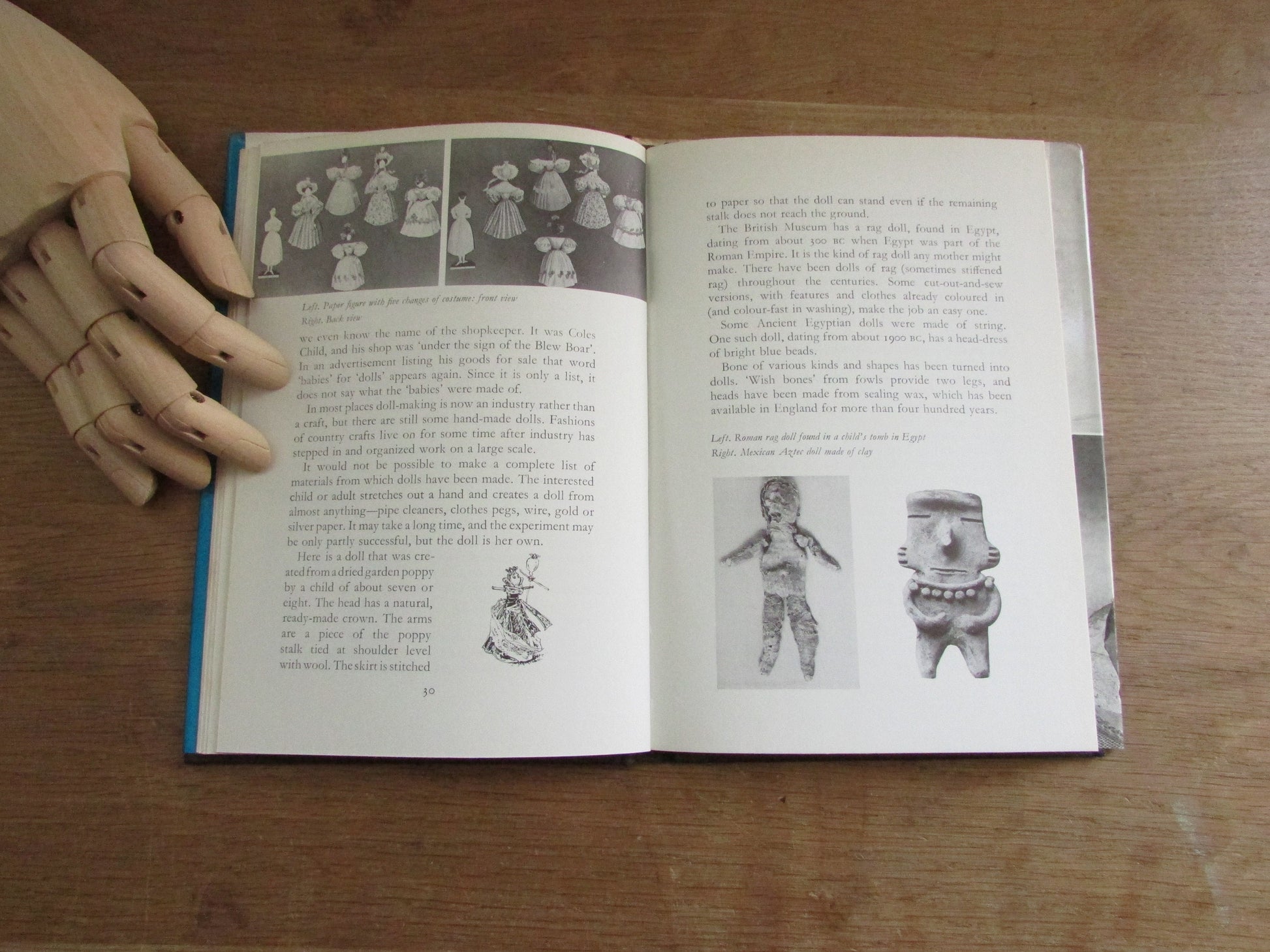 Dolls & Puppets, by Amy Cockett (Hardback, 1974)