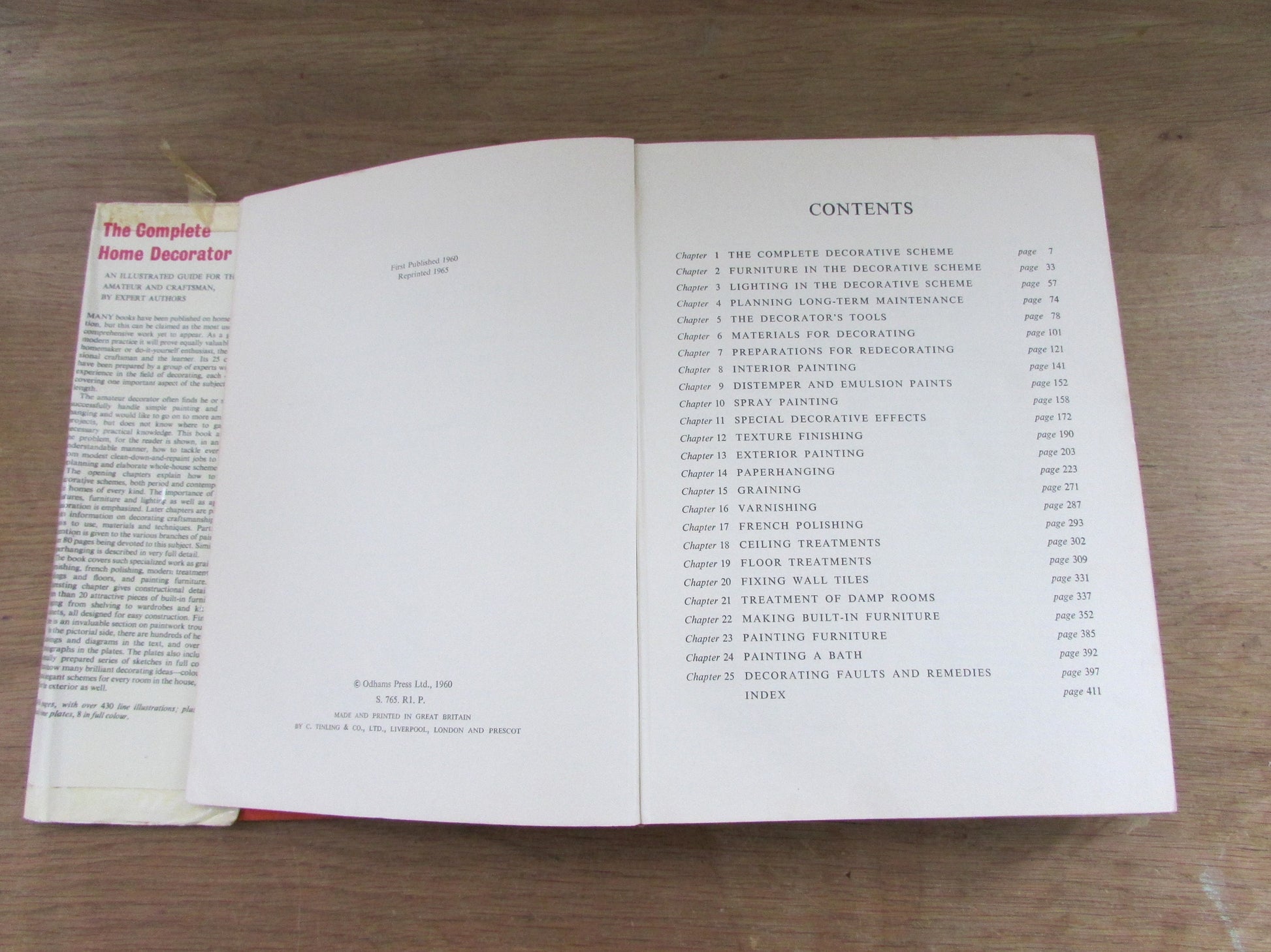 The Complete Home Decorator: Odhams guide for the amateur & craftsman (Hardback, 1965)
