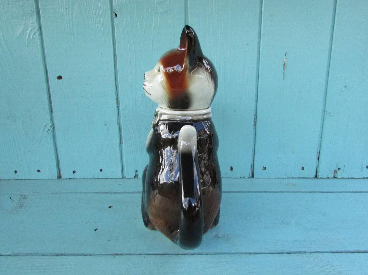 Vintage Tony Wood Studio England 'Pussy Foot' cat teapot