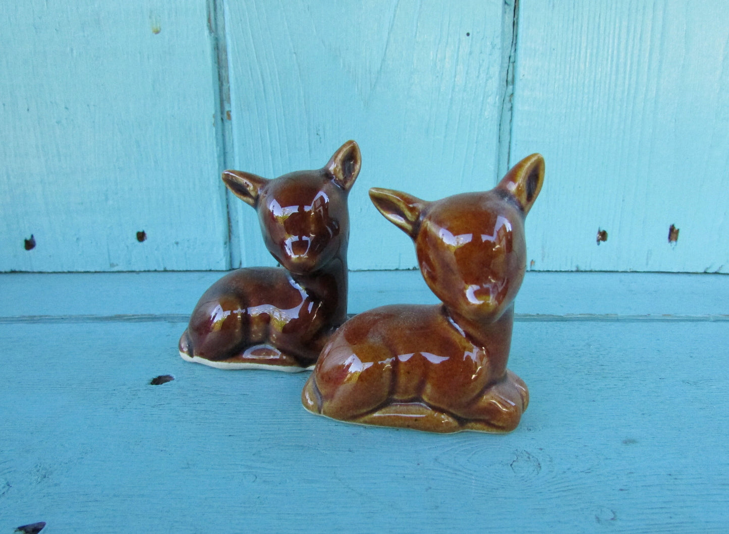 Pair of 1970s small ceramic fawn figurines