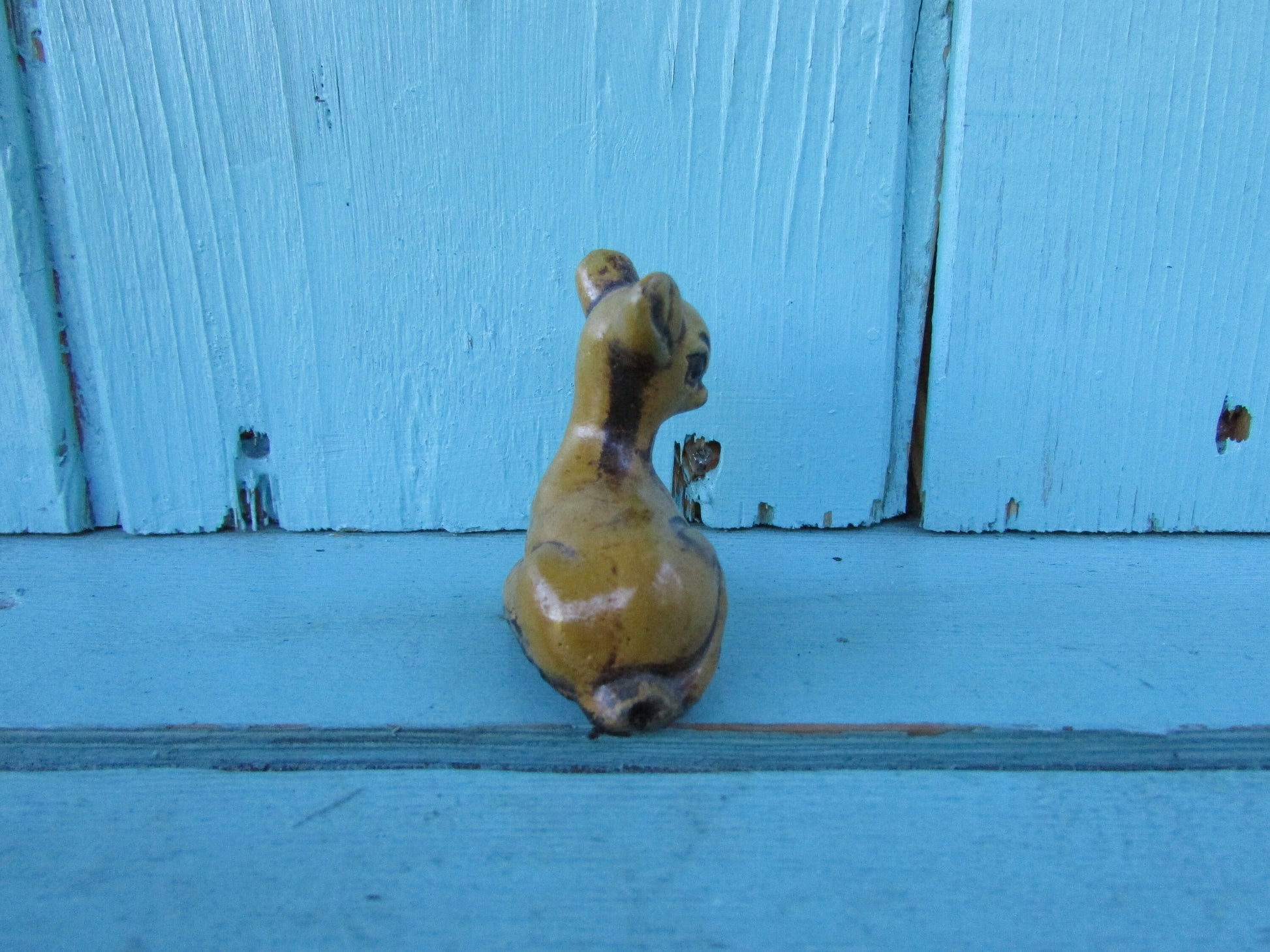 Vintage resin miniature tan baby deer/fawn figurine