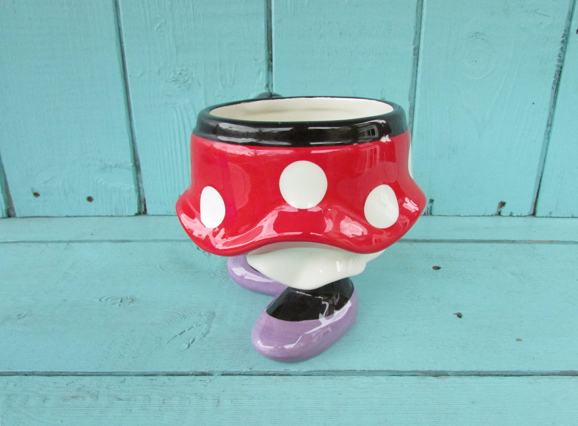 Collectable Walt Disney Minnie Mouse 'skirt' mug