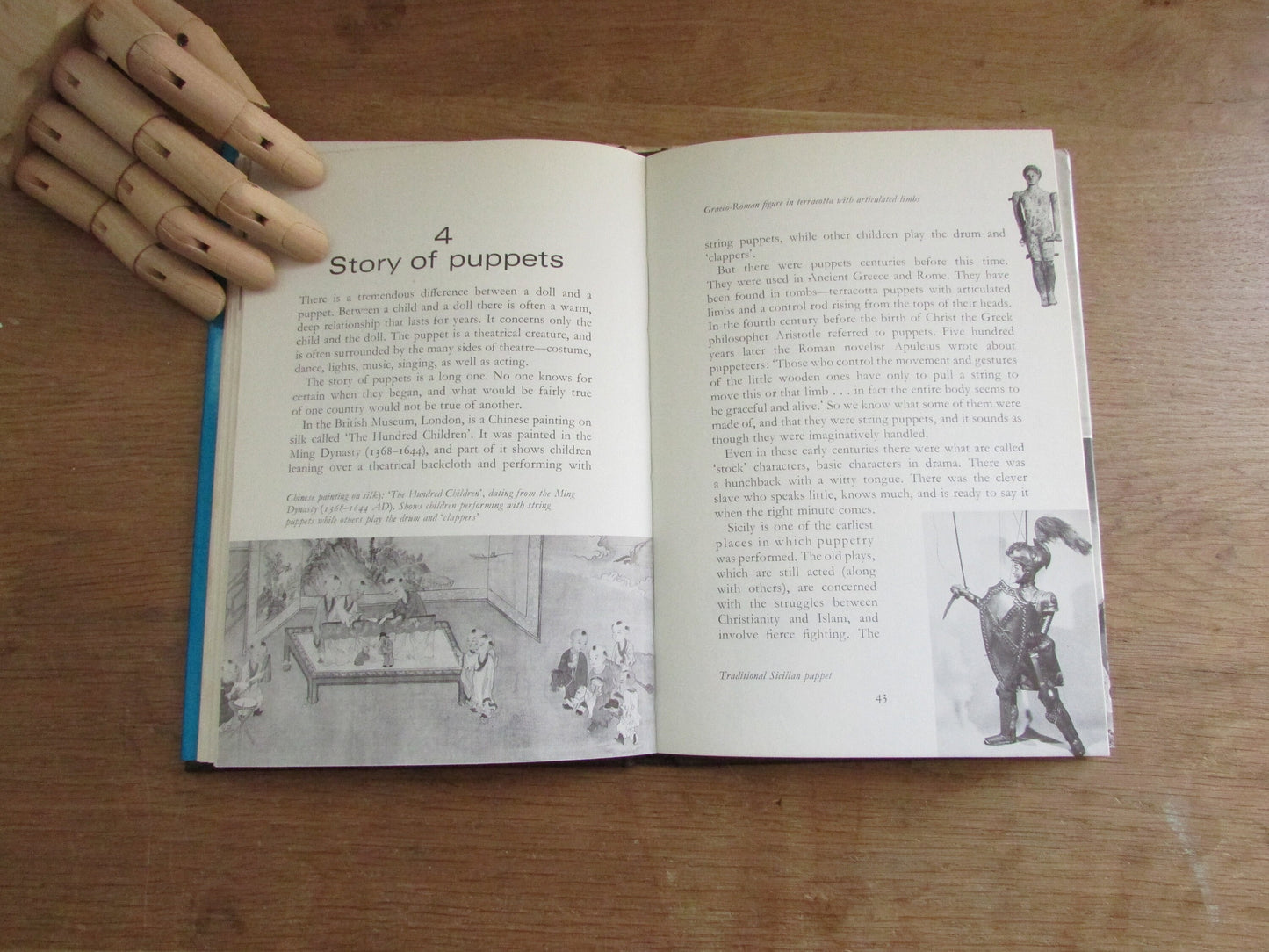 Dolls & Puppets, by Amy Cockett (Hardback, 1974)