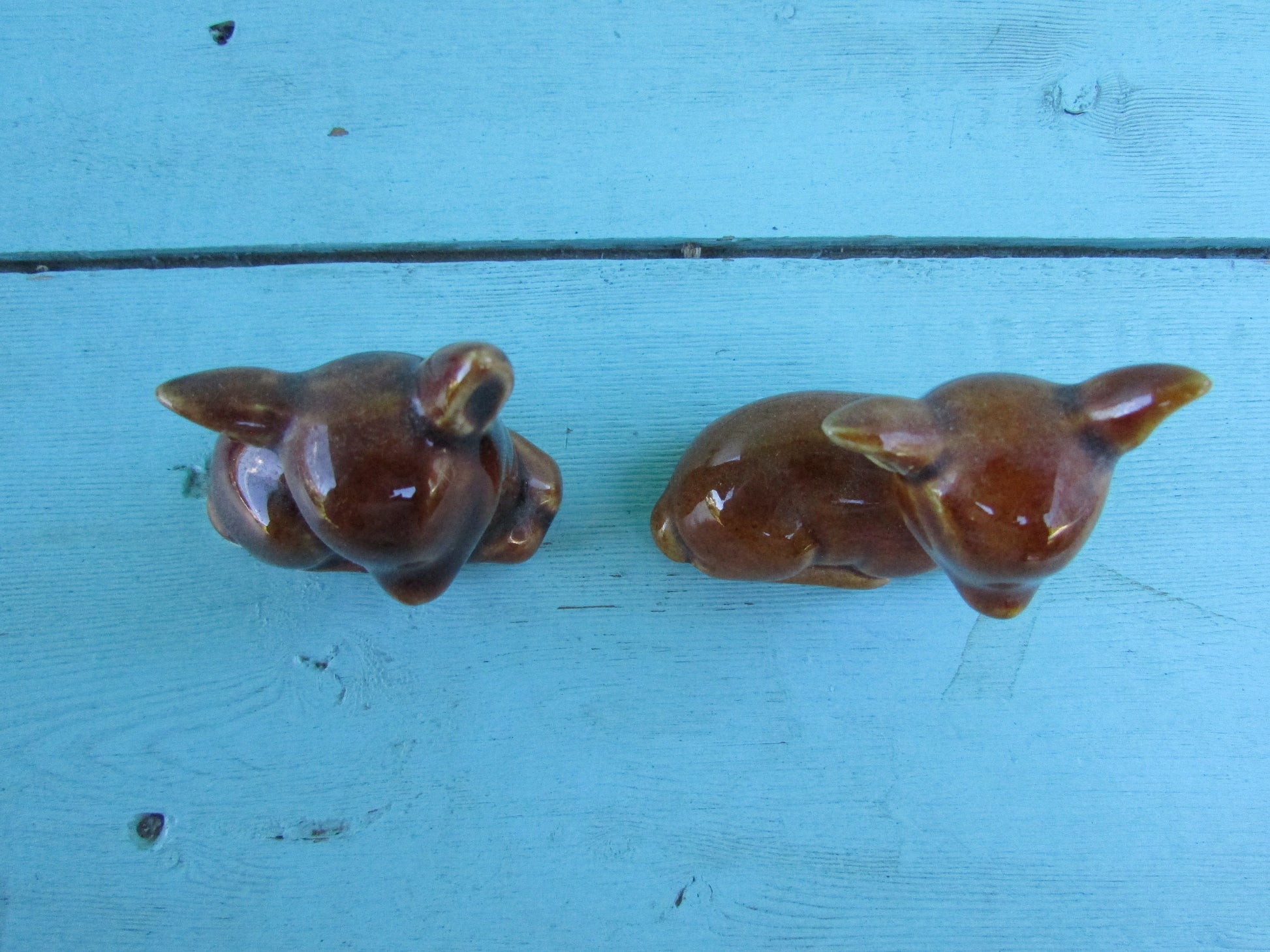 Pair of 1970s small ceramic fawn figurines