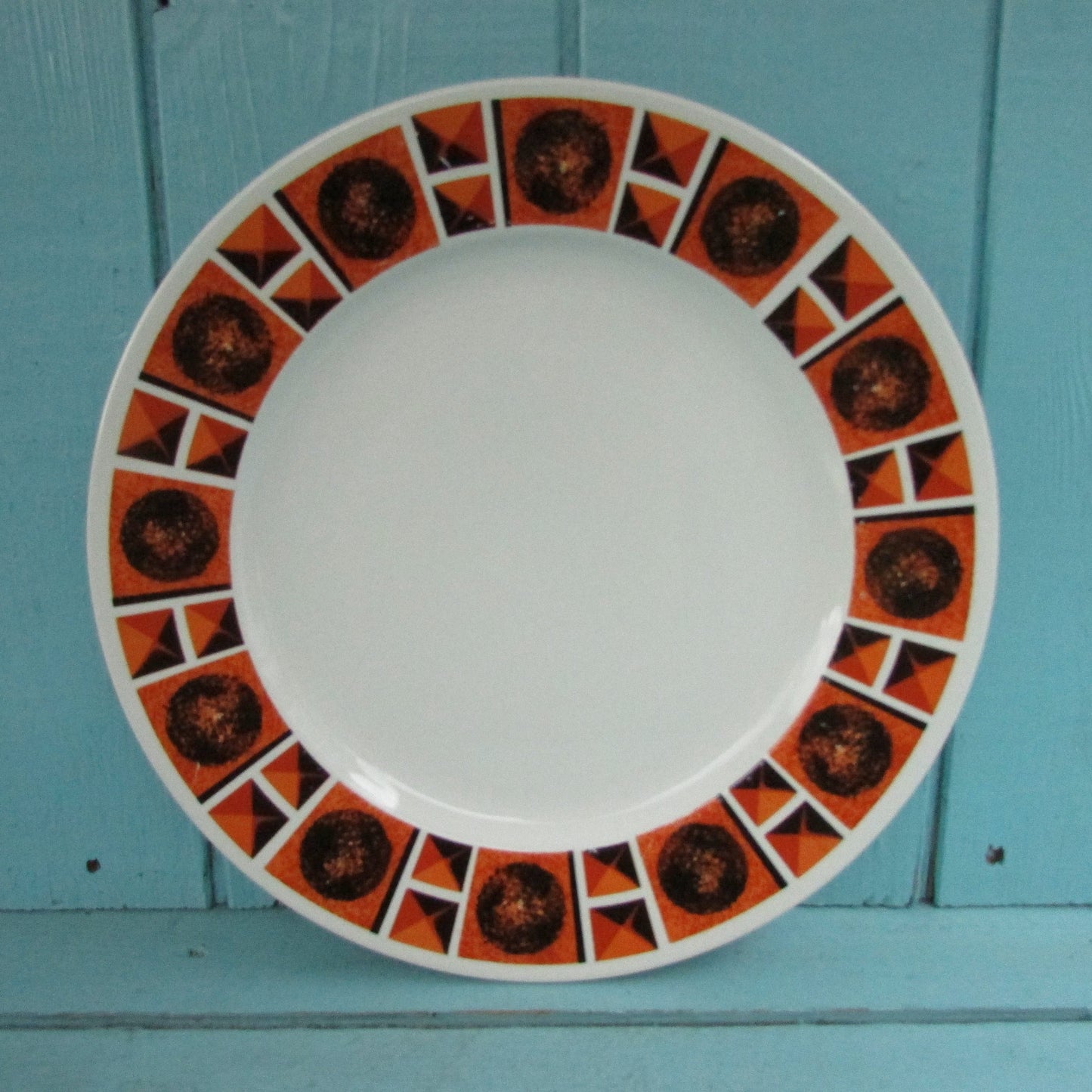 Set of 4 1960s Crown Clarence Ironstone "Helios" by Jon Anton dinner plates