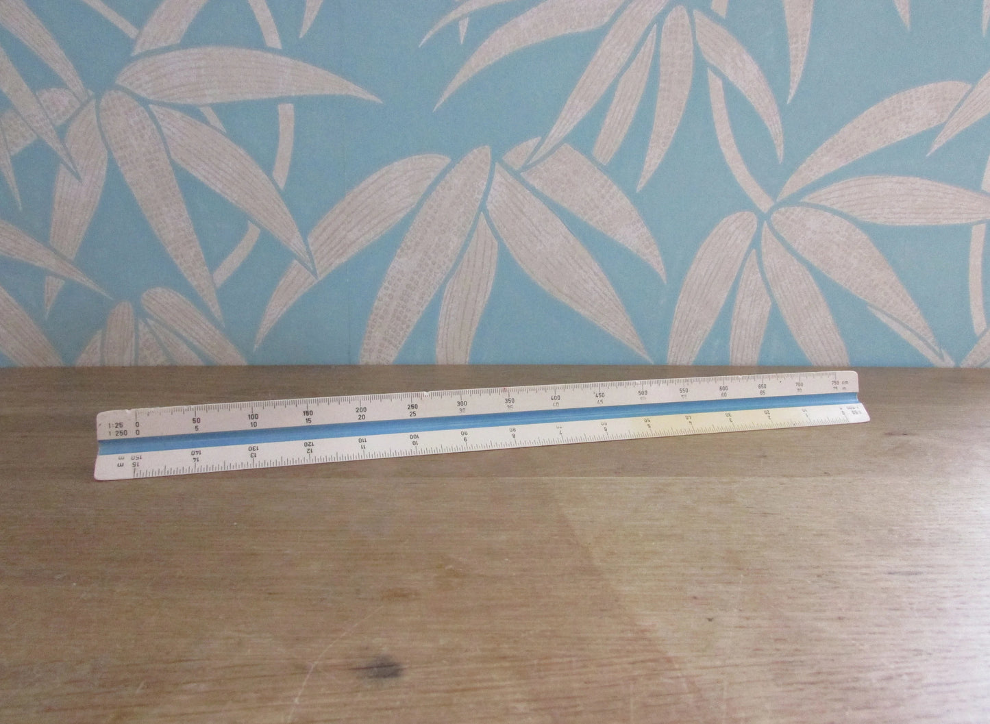 Vintage ARISTO Germany triangular ruler No.1314/2, L32cm