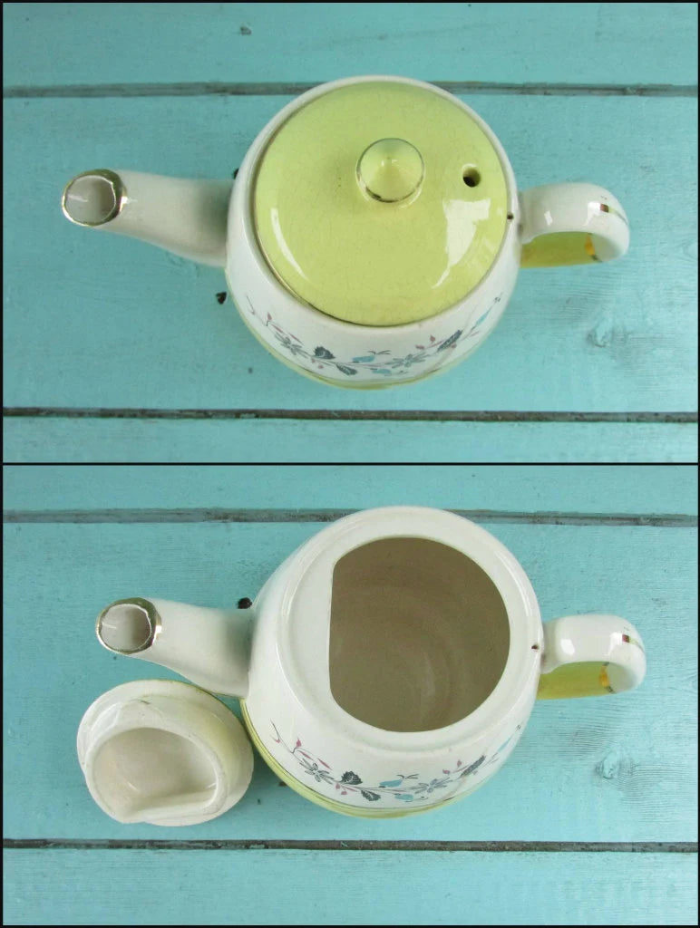 Mismatched 1950s Keele Street Pottery 'Talk of the Town' tea-for-one set