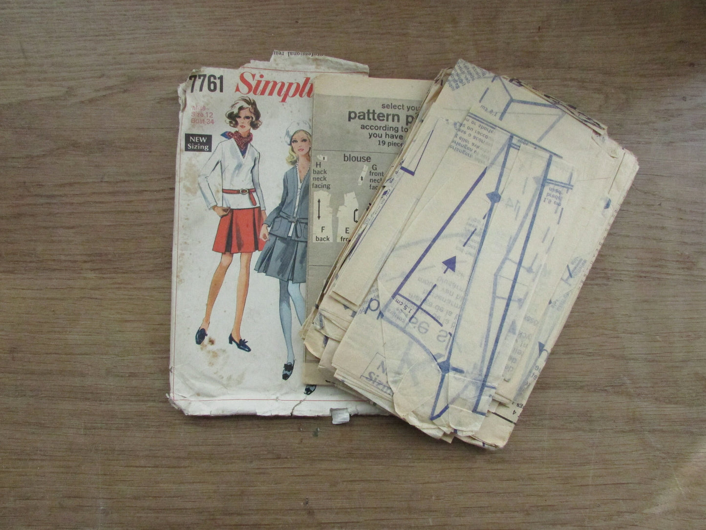 Part cut 1968 Simplicity 7761 sewing pattern for misses' jacket, sleeveless jacket, overblouse & skirt, size 12 (complete)