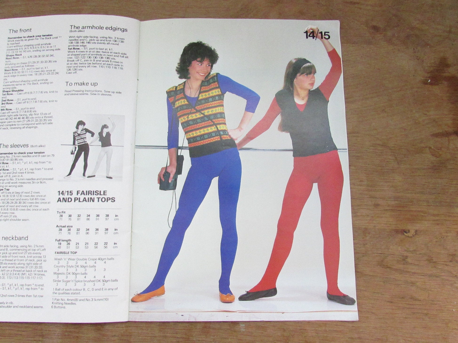 1980s Sirdar Time Out 120 knitting booklet for over 20 school age designs