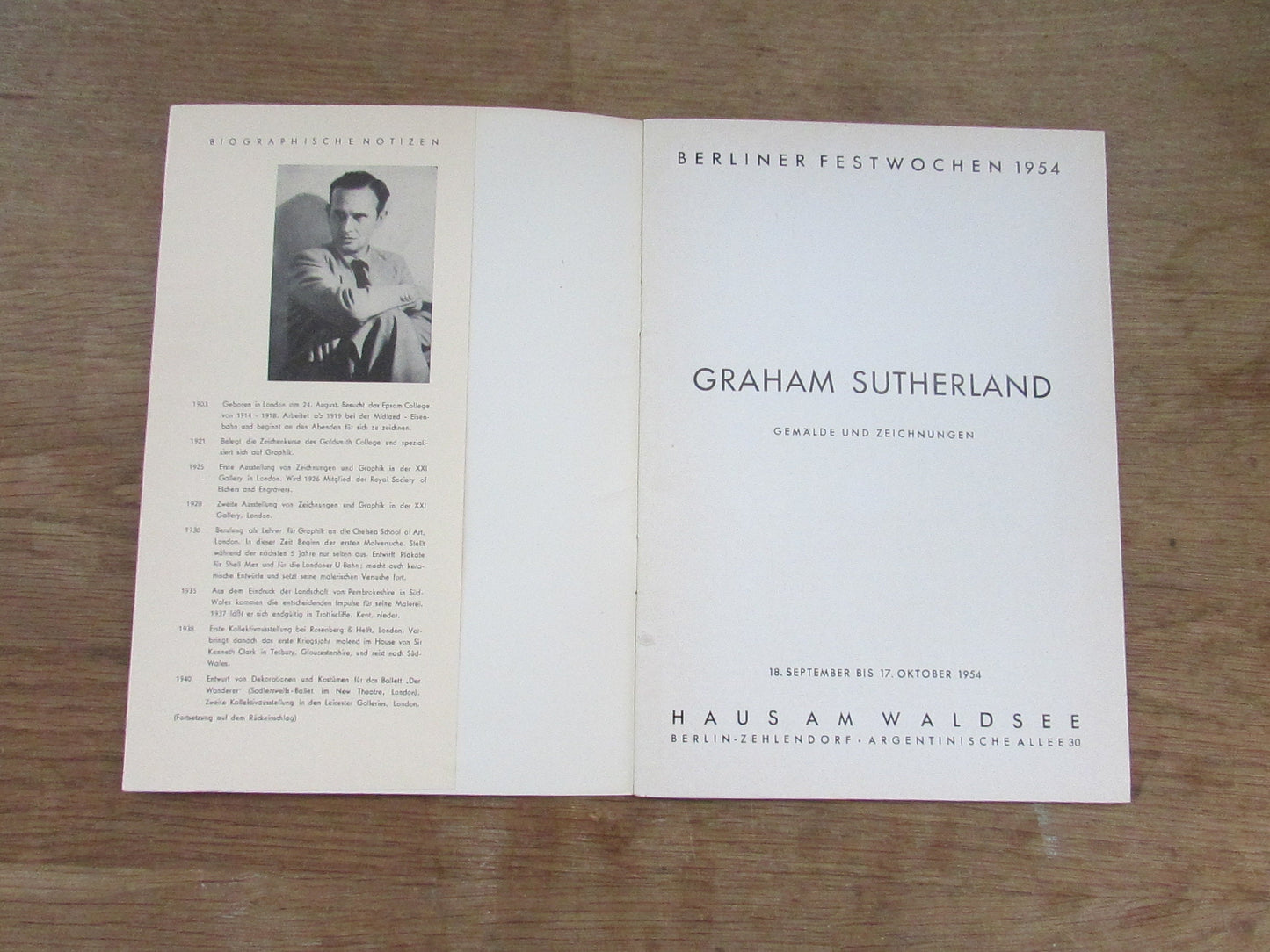 Gemalde und Zeichnungen (Painting & Drawing) at Haus Am Waldsee, by Graham Sutherland, Berlin Festival 18 Sept-17 Oct 1954 (Softback)