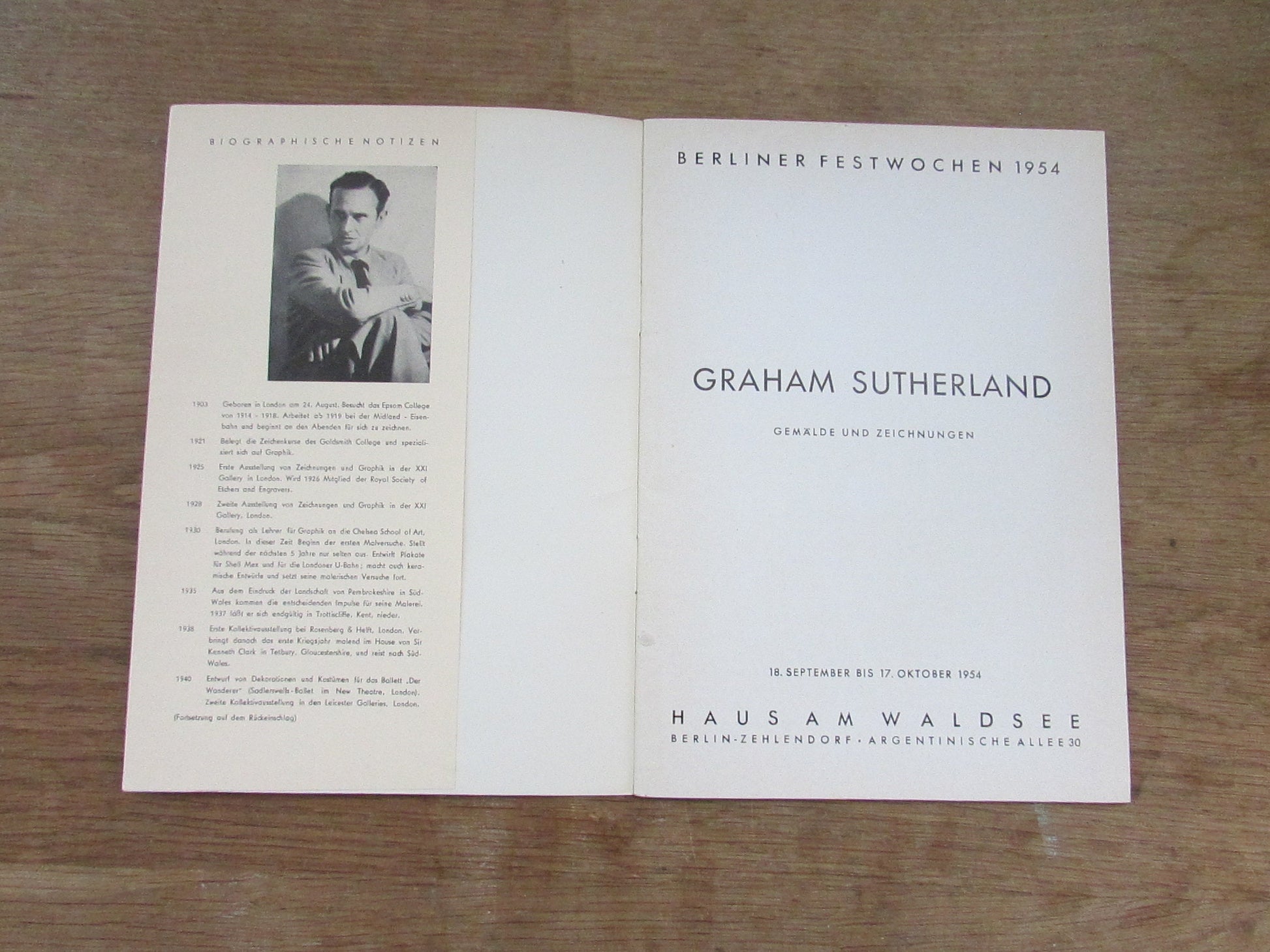 Gemalde und Zeichnungen (Painting & Drawing) at Haus Am Waldsee, by Graham Sutherland, Berlin Festival 18 Sept-17 Oct 1954 (Softback)