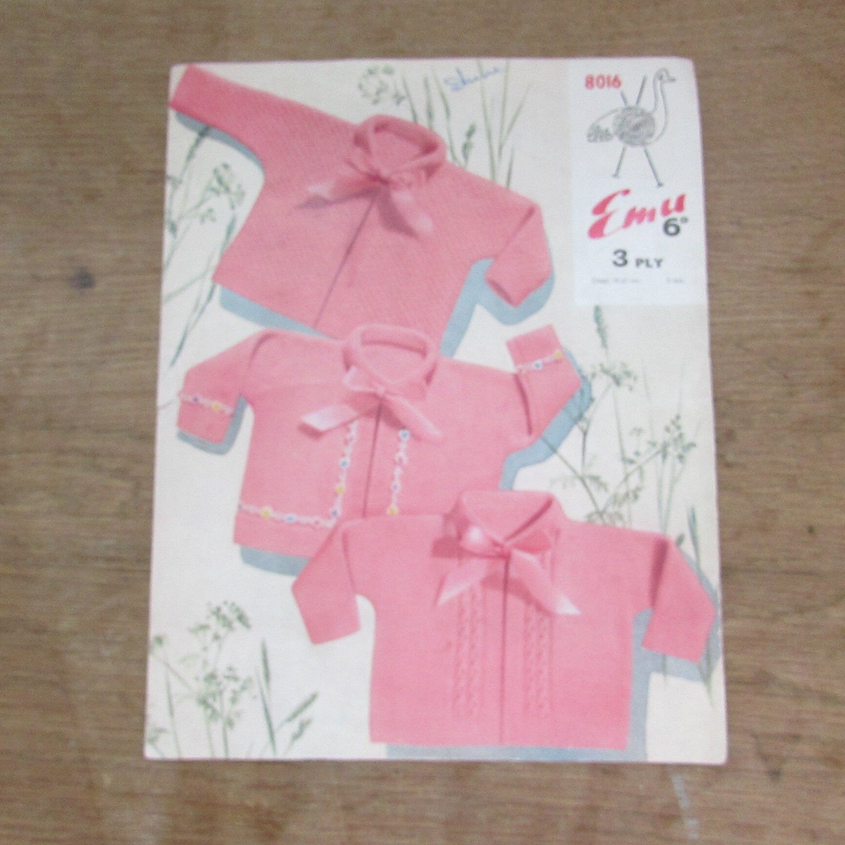 Vintage Emu 8016 knitting pattern for baby jackets, chest 19-21"